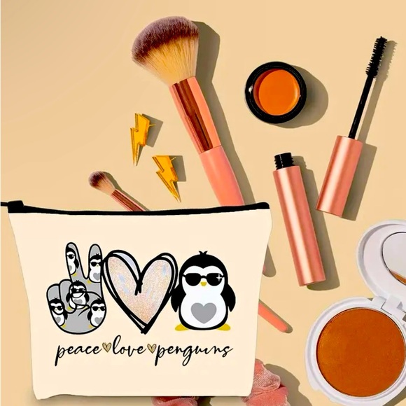 PENGUIN MAKEUP BAGS  NEW CHOICE OF DESIGN  2 SIDED ZIPPER TOP 4 DESIGNS - Picture 11 of 14